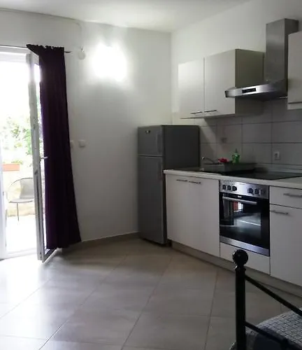 Ivo Apartman Cres